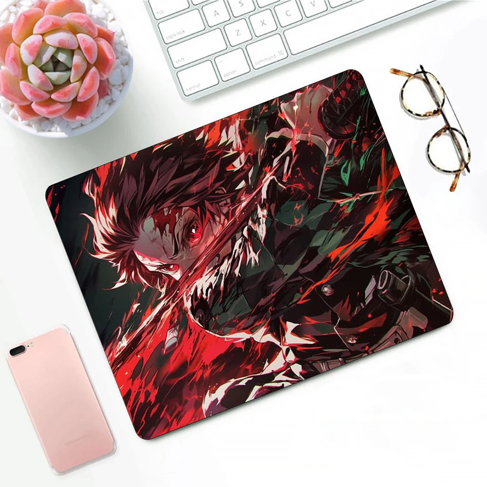 Tapis de souris XS Demon Slayer – Design Kamado Tanjirō – Accessoire gaming et déco pour PC & bureau