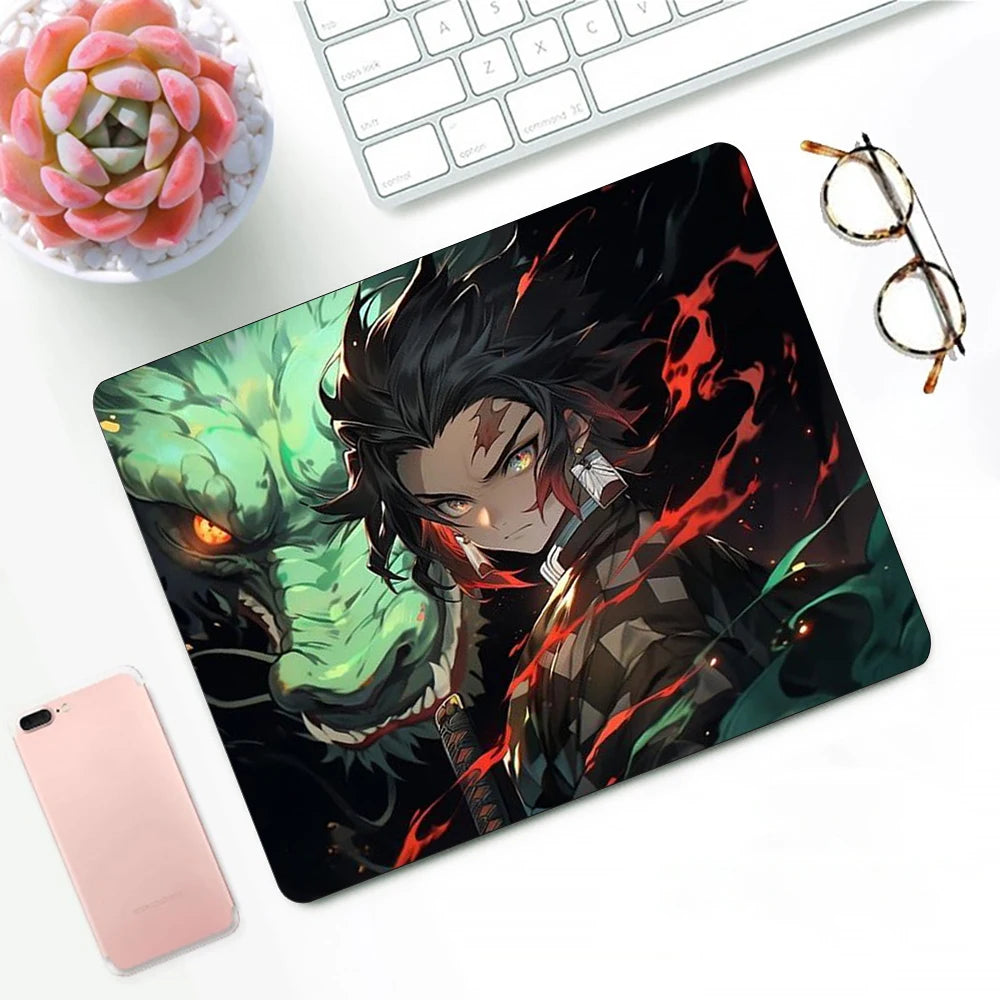 Tapis de souris XS Demon Slayer – Design Kamado Tanjirō – Accessoire gaming et déco pour PC & bureau