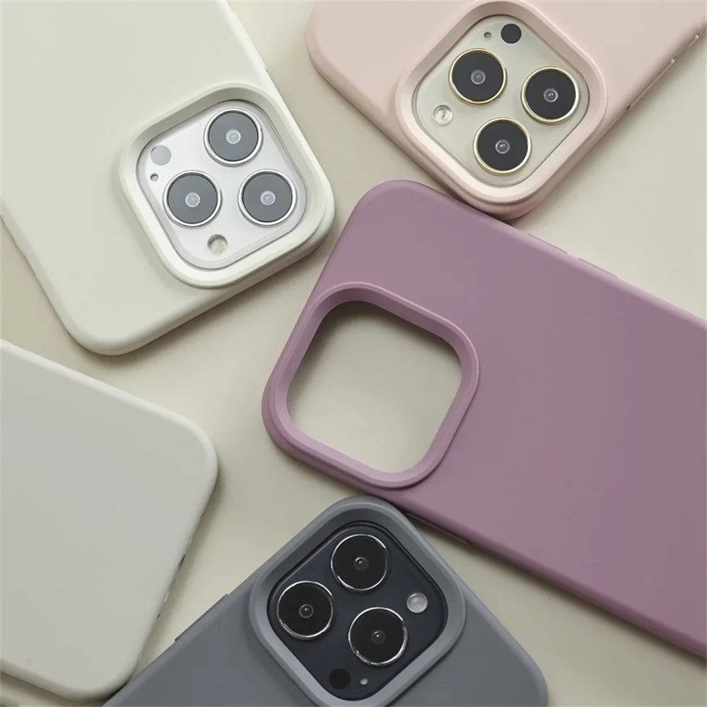 Coque en silicone liquide pour iPhone – Finition premium, antichoc & douce au toucher – Compatible iPhone