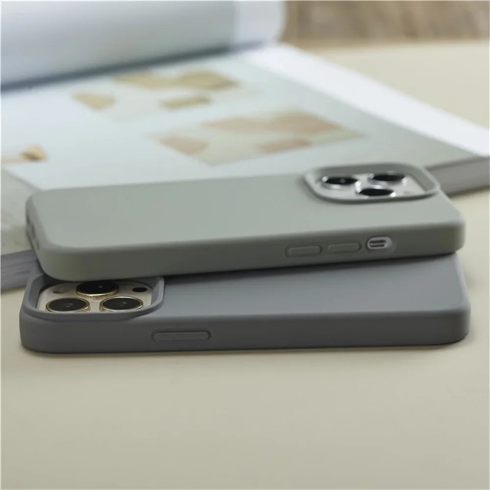 Coque en silicone liquide pour iPhone – Finition premium, antichoc & douce au toucher – Compatible iPhone