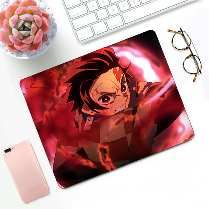 Tapis de souris XS Demon Slayer – Design Kamado Tanjirō – Accessoire gaming et déco pour PC & bureau